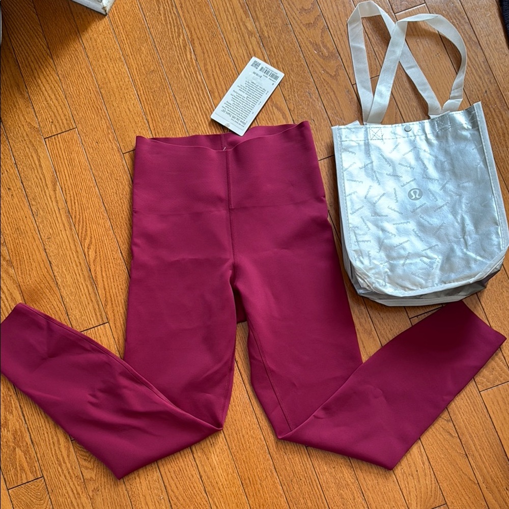 Lululemon Athletica Glow Up HT Tight 25’